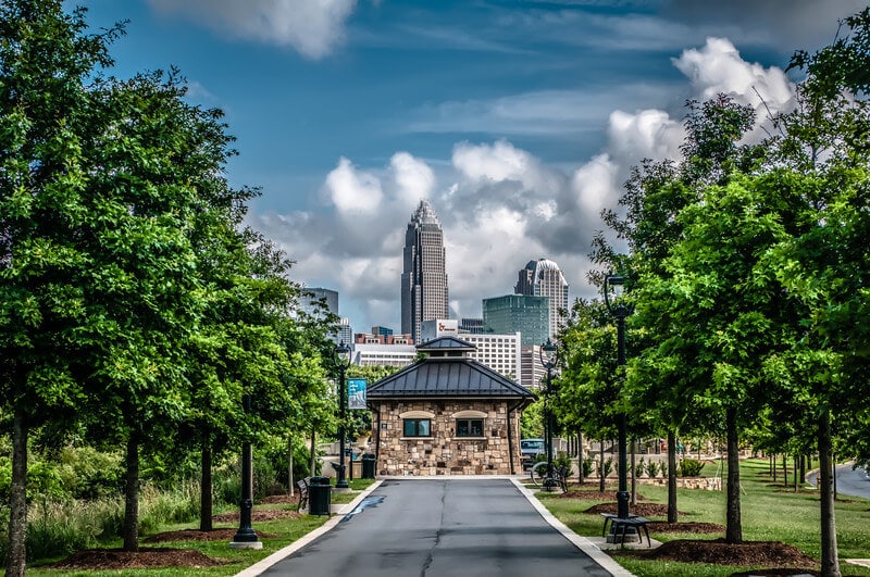 Moving to North Carolina Complete Moving Guide 2023