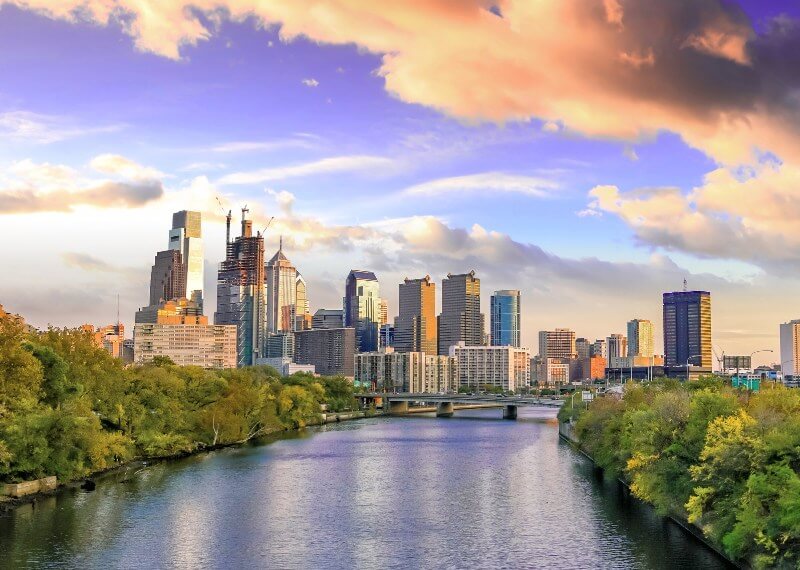How Much Do Movers Charge in Philadelphia